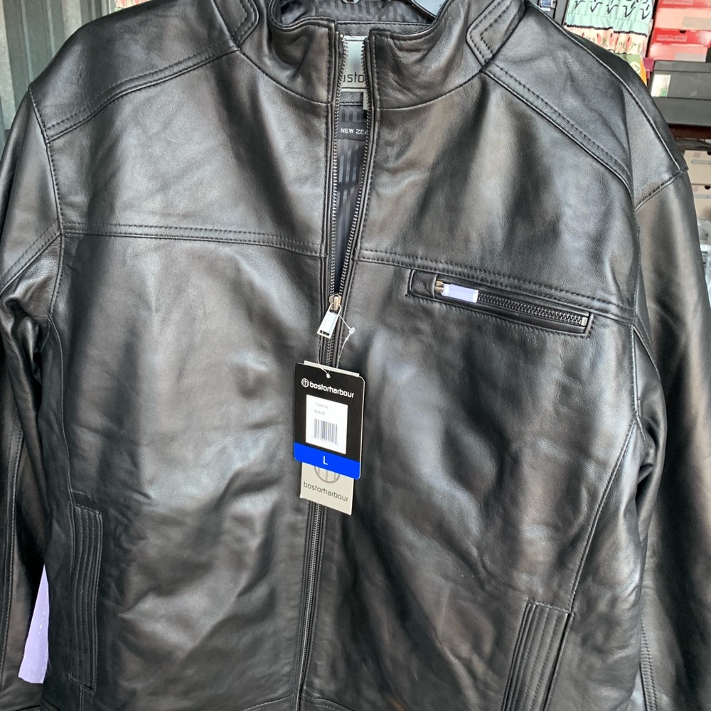 Men’s Leather Jacket